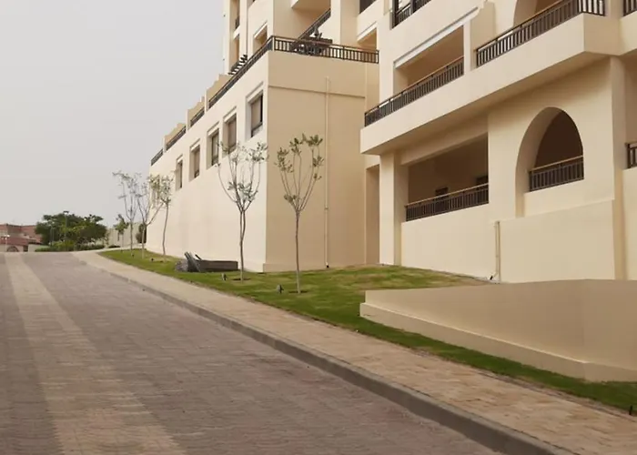 At Aldau Heights 3*