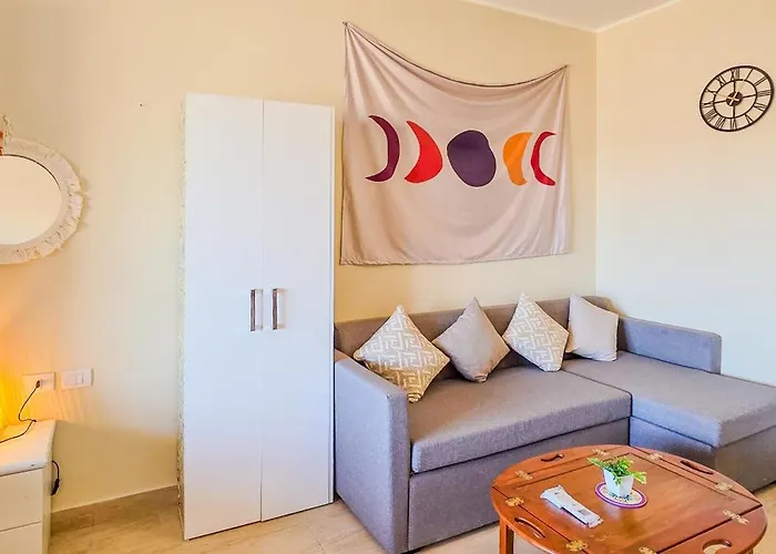 Apartmanhotel At Aldau Heights